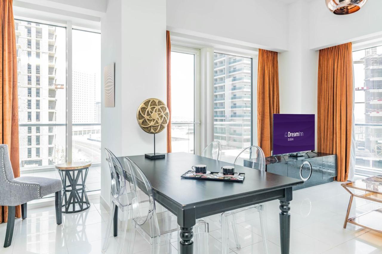 Dream Inn Apartments- West Wharf Tower Canal View Dubai Dış mekan fotoğraf