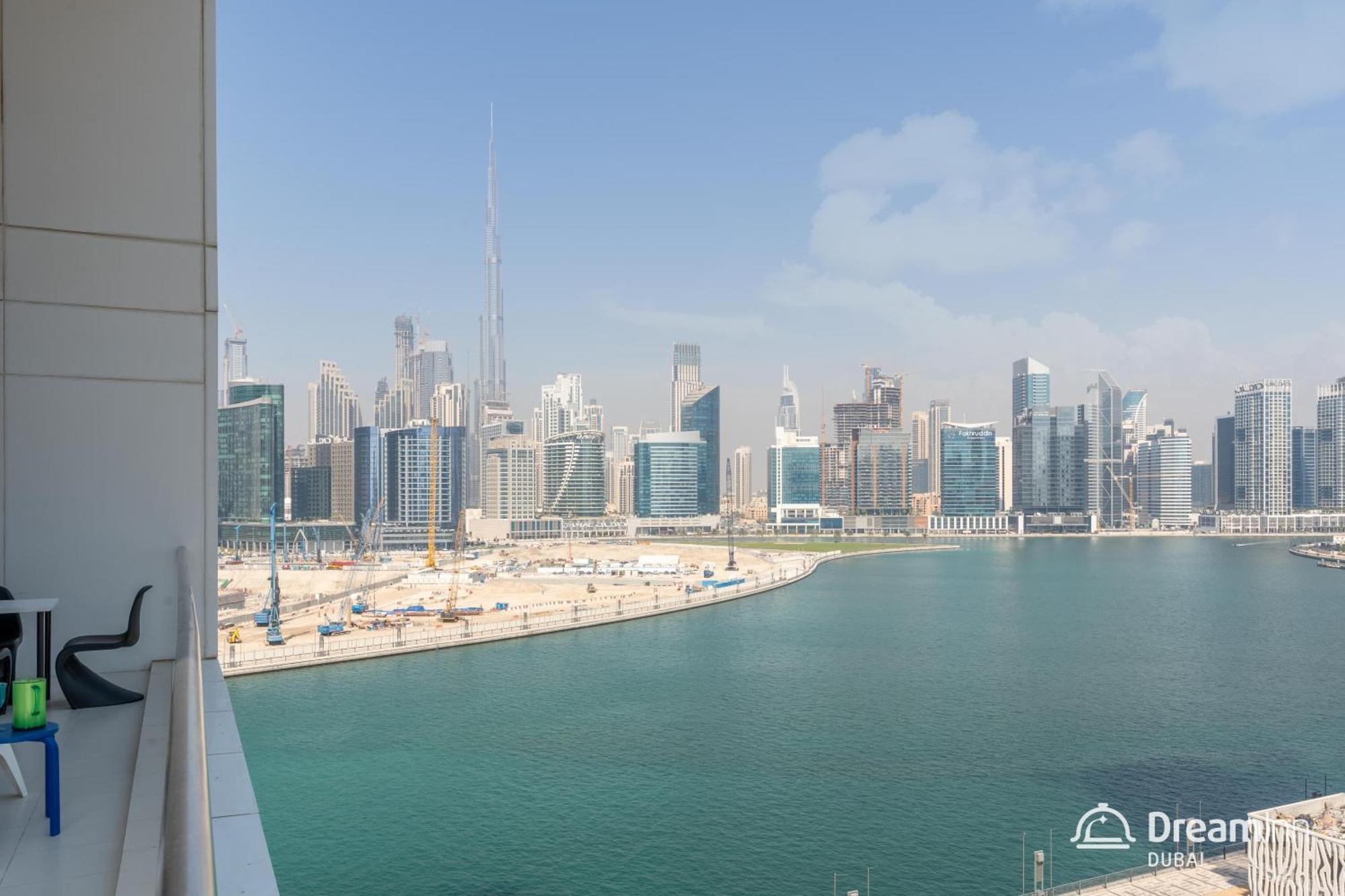 Dream Inn Apartments- West Wharf Tower Canal View Dubai Dış mekan fotoğraf