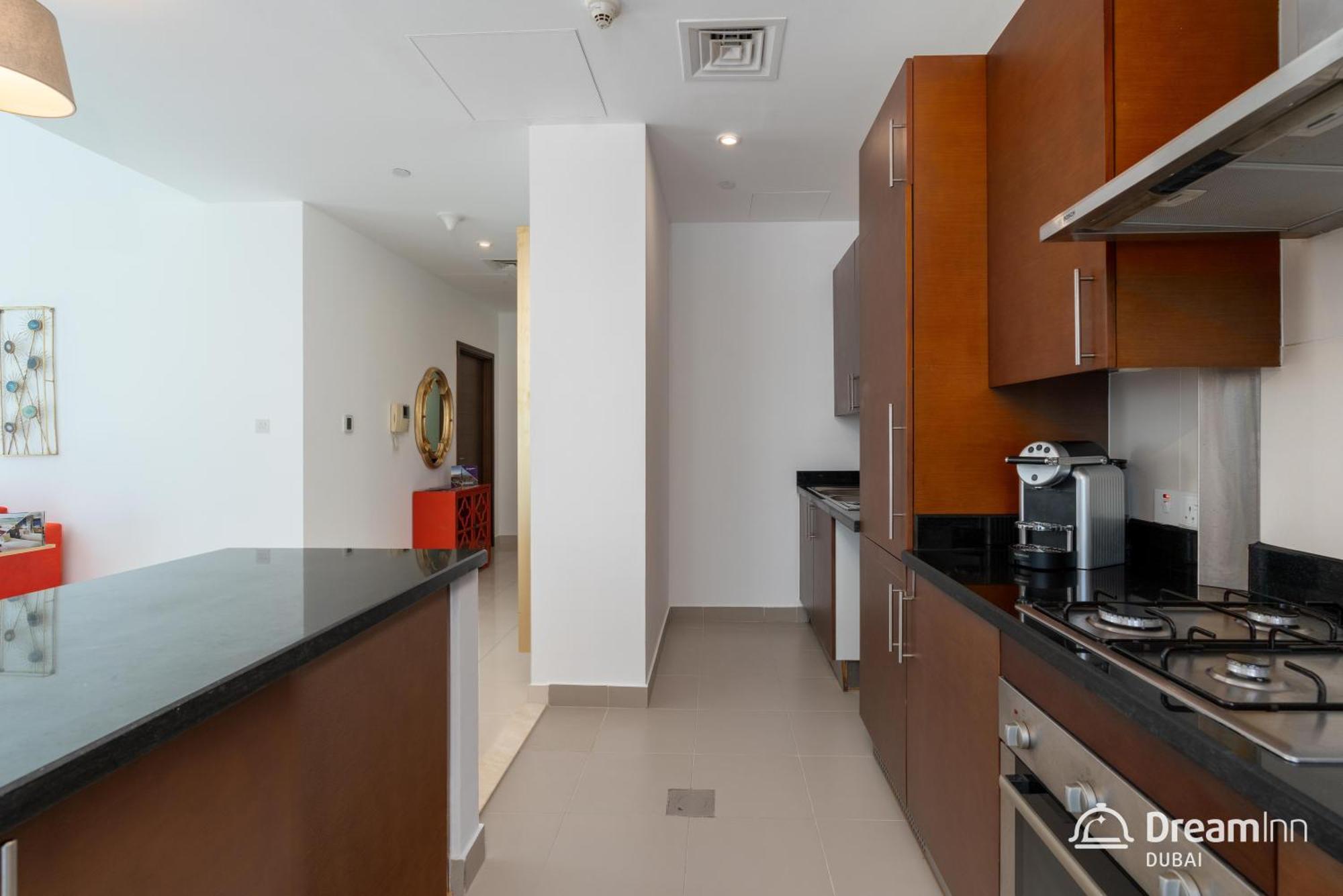 Dream Inn Apartments- West Wharf Tower Canal View Dubai Dış mekan fotoğraf